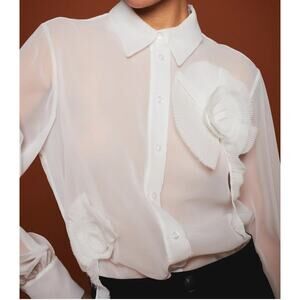 New Woman's MILVA MI made In Italy white Long Sleeve size Large.